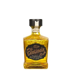 Centinela Añejo 40,0% 0,7 l